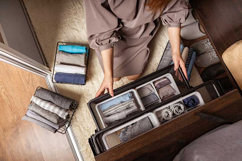 como organizar gaveta do closet