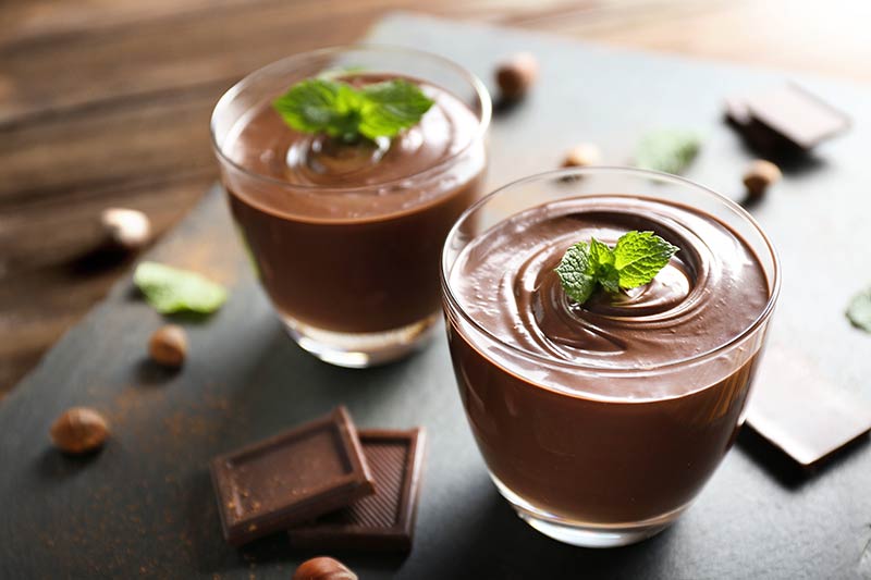 mousse de chocolate com água